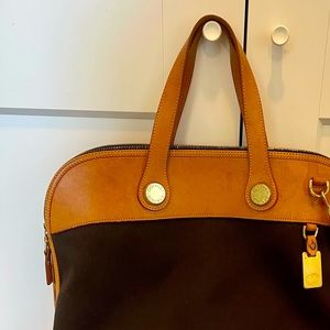 Dooney and Bourke Vintage Brown Cabriolet Domed Satchel Vachetta Leather